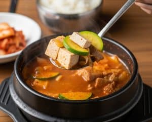 ‘흰쌀밥’보다 혈당을 더 빠르게 올리는 의외의 음식 5가지 4 혈당 스파이크 막는 방법